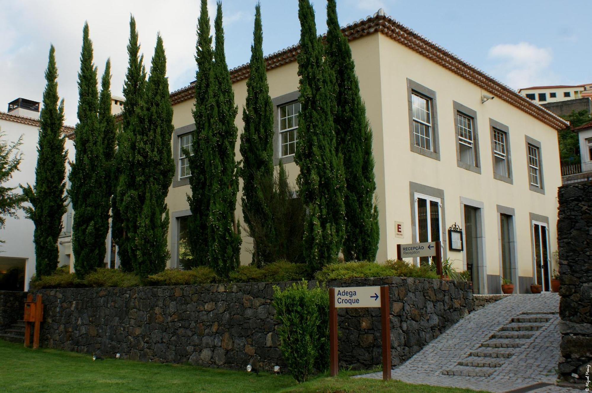 Hotel Estalagem Do Vale São Vicente Exterior foto